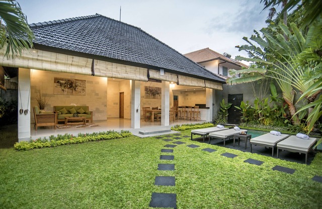 Sandi Agung Villa Bidadari