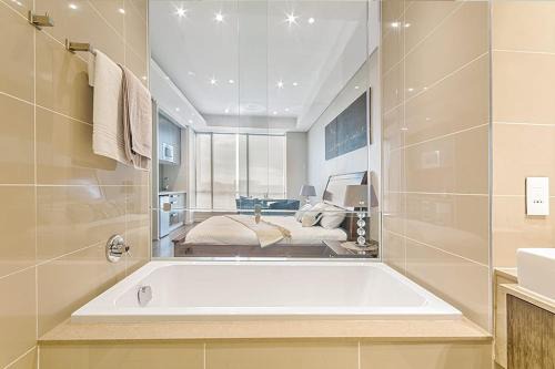 Sandton Skyline luxury space