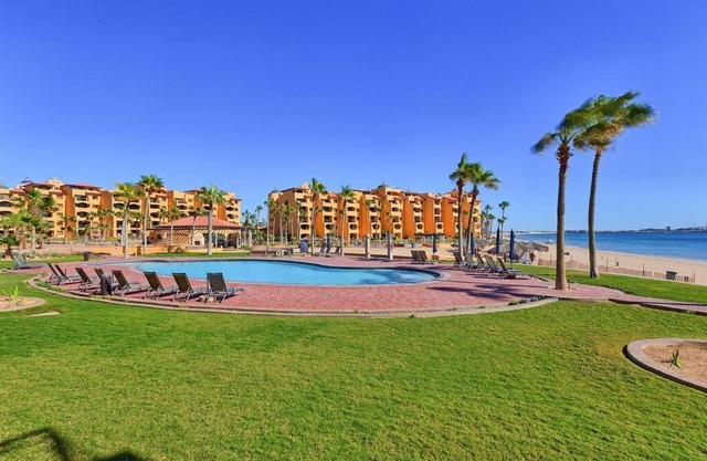 Sandy Beach Princesa A103 Ocean Front Resort