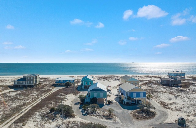 Sandy Bottoms! Beach Front! 180+ Rave Reviews! Discount on Weekly Stays!