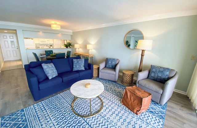 Sanibel Harbour Resort Harbour Tower 1116: Relaxing beachfront condo on the 11th floor