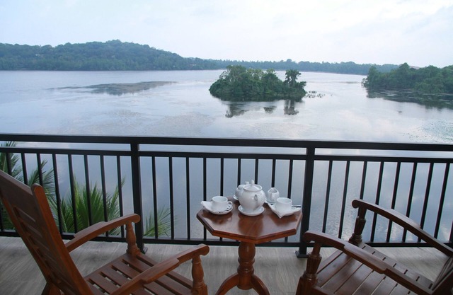 Sanu Lagoon Resort & Spa