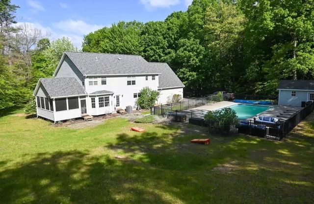 Saratoga oasis on 5.5 acres w/inground pooln
