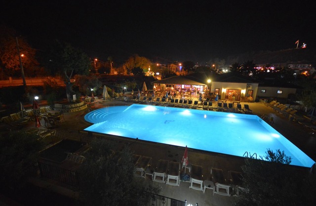 Saray Hotel