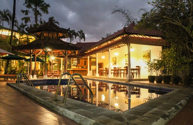 Sarinande Hotel