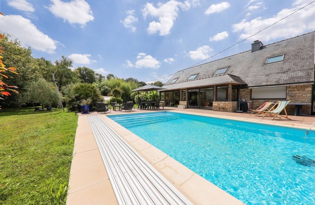 Sarzeau - 12 pers - swimming pool and billiards