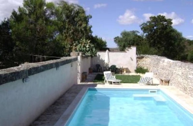 Saturday to Saturday please! House with private pool!