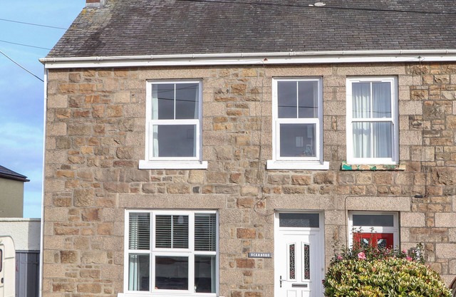 SCARBORO, pet friendly, with a garden in Redruth