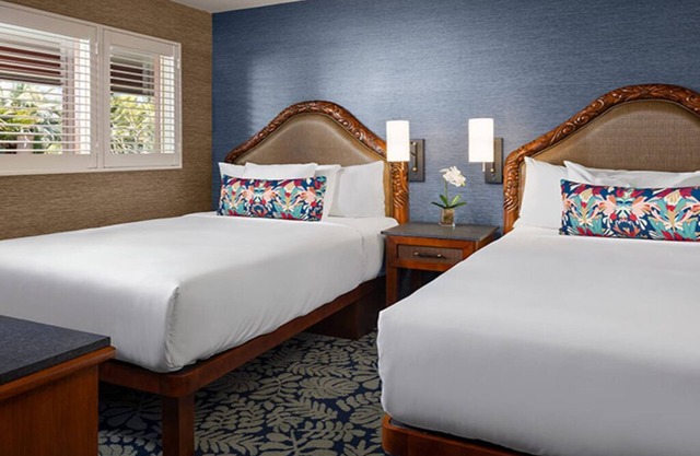 Scenic Bayfront Queen Room | Catamaran Hotel Experience | 2 units