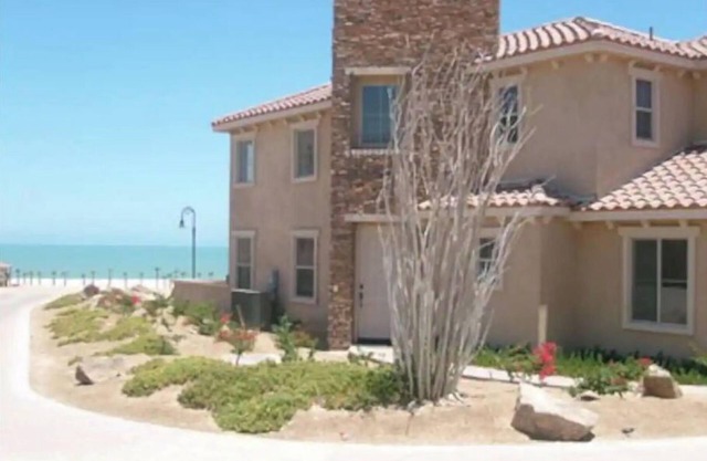 Scenic condo by Sea of Cortez- w/WiFi & Netflix