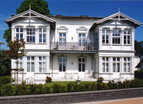 Schöne Ferienwohnung in Seebad Bansin 200m vom Strand (Heringsdorf, Kaiserbäder, Usedom)