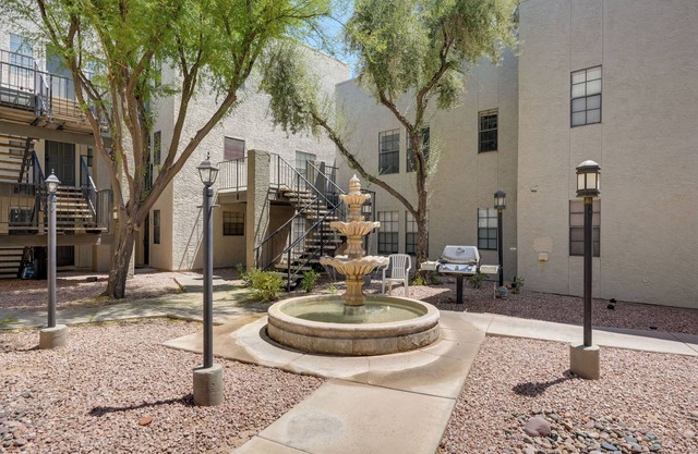 Scottsdale Condo ~ 1 Mi to Spring Training!