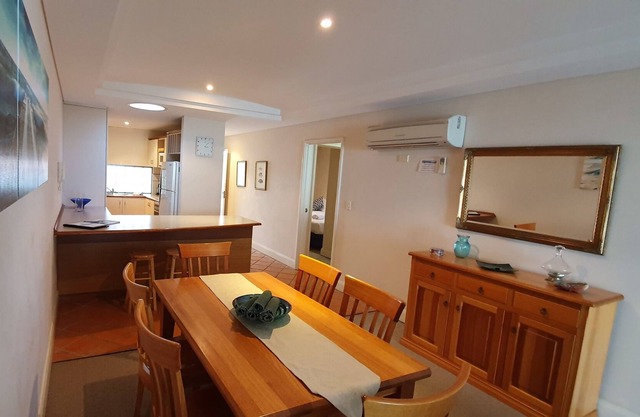 Sea Breeze Luxury Holiday Apartment Accommodation