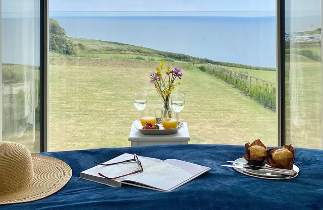Sea Breeze - Stunning 6 bedroom Eco home with Sea Views