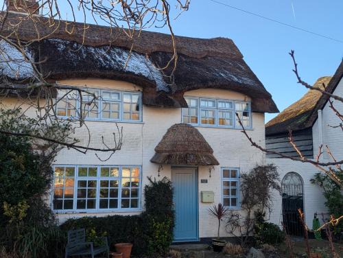 Sea Holly Cottage