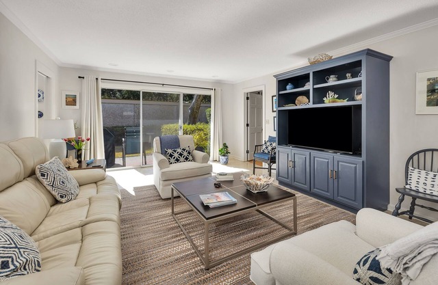 Sea Palms Colony - 2 bed/2 bath ground level condo- Pup Friendly