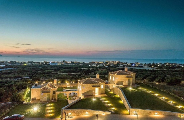 Sea View 3 bedroom villa with a heated pool