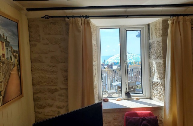 Sea View Cottage