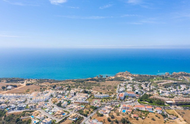 Sea Views - private Pool - air conditioning - Wifi - Casa Feliz