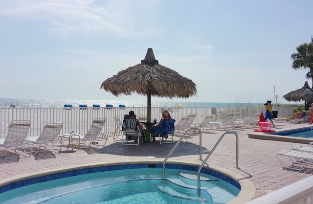 Seabreeze Condominiums