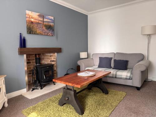 Seaforth Cottage -Dog friendly, Historical Fishertown, central location