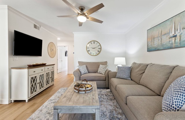 Seas the Day - Stepless -Walking distance from beach - New remodel interior 2023