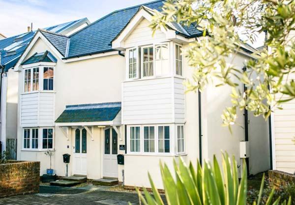 Seasalt Cottage