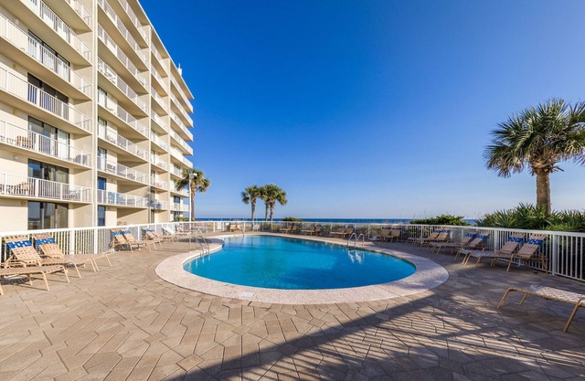 Seaside Beach & Racquet Condos