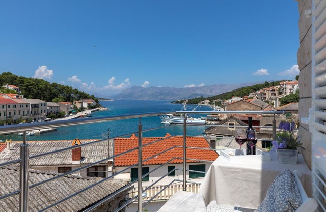 SEAVIEW apartment SPARKLE ISKRA - Povlja, Brač