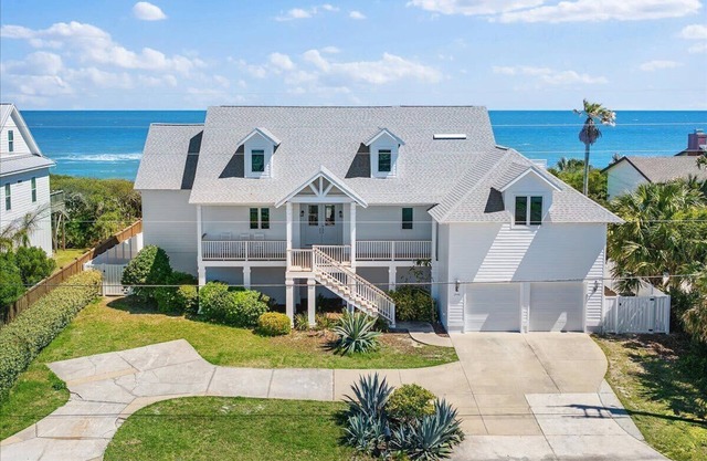 Seawatch - Wren Beach Rentals by Portoro