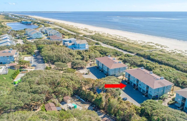 Secluded private OceanFront 3BR Condo steps from the pool golf course and ocean!