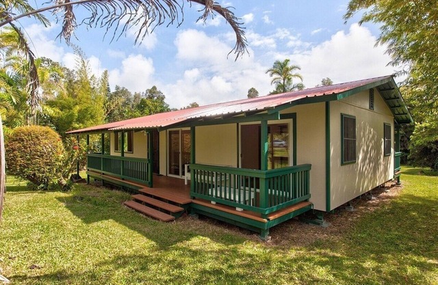 Secluded Quiet Home Near Pahoa. Easy Day Trips to Hilo & Volcano National Park
