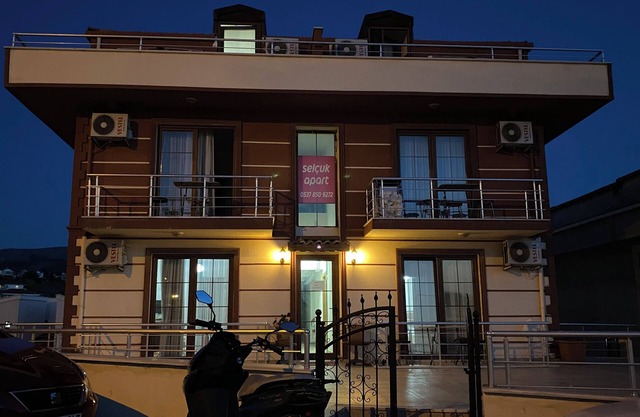 SELÇUK APART