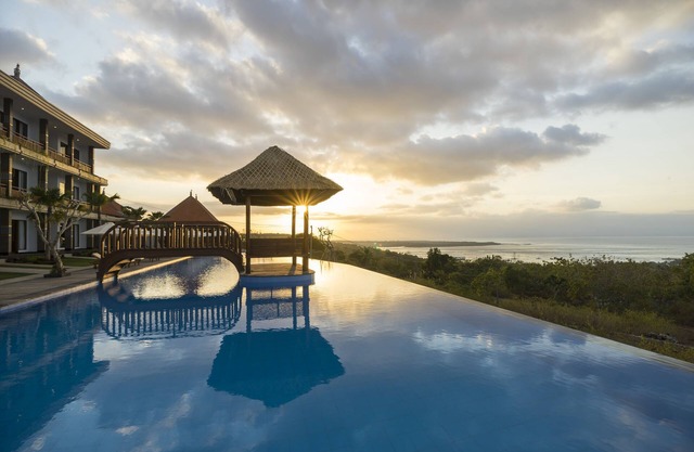Semabu Hills Hotel Nusa Penida - Bali