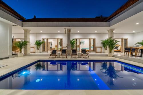 Semera - Luxury Brand New Villa with a Spacious Pool in the Prime Location