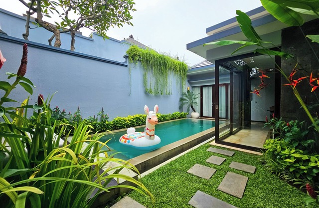 SEMINYAK ICON by Karaniya Experience