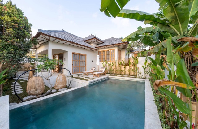 Semiramida Villa by EVDEkimi - Elegant 2BR with Pool, Open-air bath, Patio