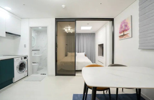 Seomun Residence Hotel
