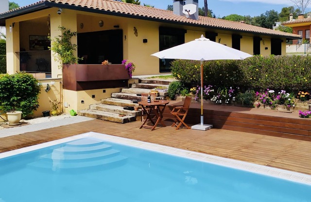 Serena CostaBravaSi - Pool, BBQ, garden, wifi