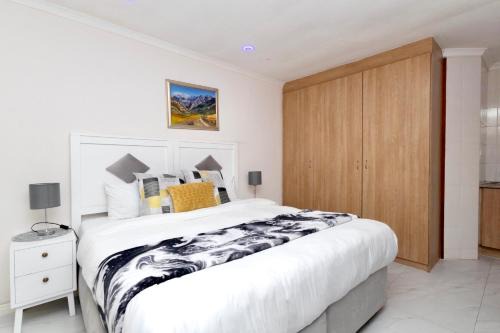 Serena inn Room 1