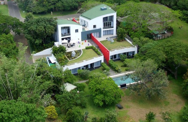 Serene-estate Boutique Guesthouse