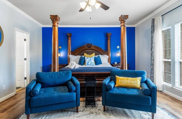 Serene Views in Schertz-luxury 5BR retreat w/private pool, trails & game room.