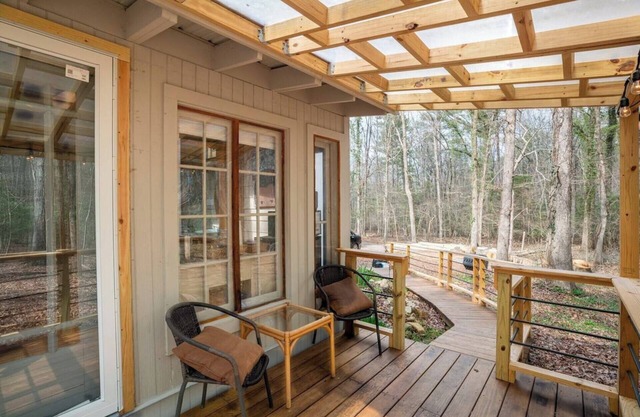 Serenity Awaits at North Carolina Escape 1373