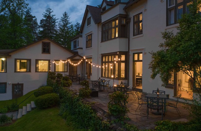 Seven Hills Inn