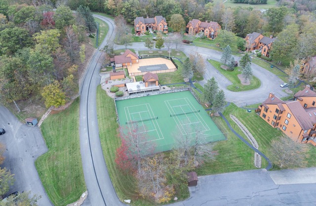 Seven Springs Resort 1br Condo, Shuttle To Slopes! 1 Bedroom Condo