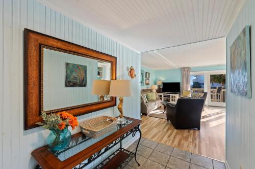 SG4B: 4B Seagrove Villa