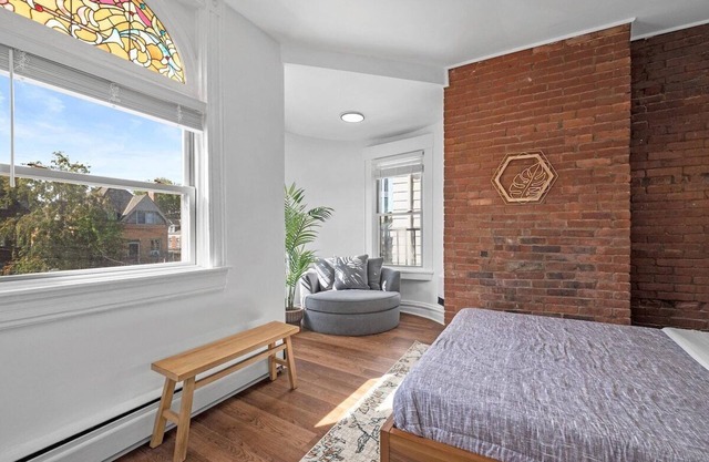 Shadyside/Pittsburgh, Modern & Bright 1 Bedroom with Free Parking