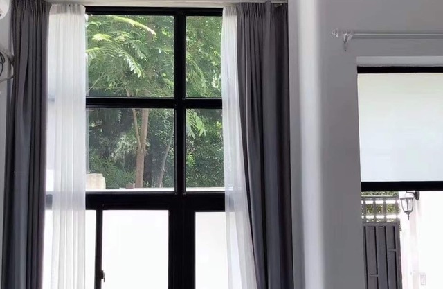 Shanghai downtown Garden Apartment near spots