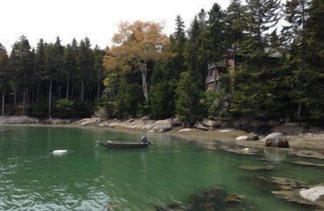 Shangri-La Cottage - Designed with fun in mind
