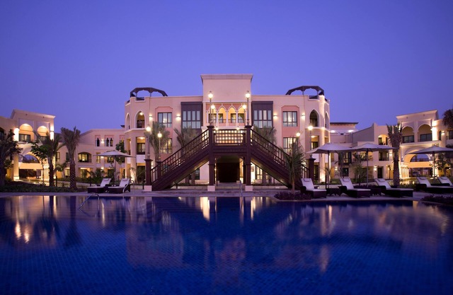 Shangri-La Hotel Apartments Qaryat Al Beri